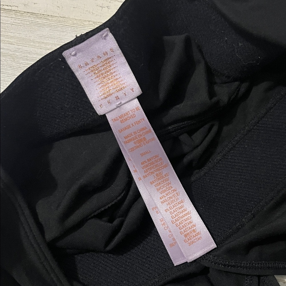 Savage X Fenty Forever Savage Bodysuit Ranibow Foil Size Small - Picture 11 of 12